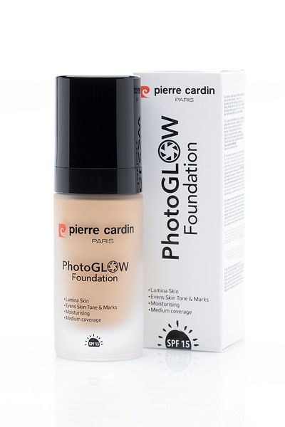 Pierre Cardin Photoglow Luminous - Giving Foundation Light, Neutral Skin Tones