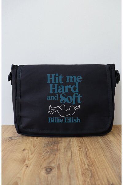 Fuddy Moda Geantă Messenger Hit Me Hard And Soft Written, Geantă de umăr unisex Billie Eilish imprimată