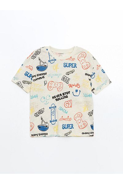 LC Waikiki Crew Neck Printed Baby Boy T-Shirt and Shorts 2-Piece