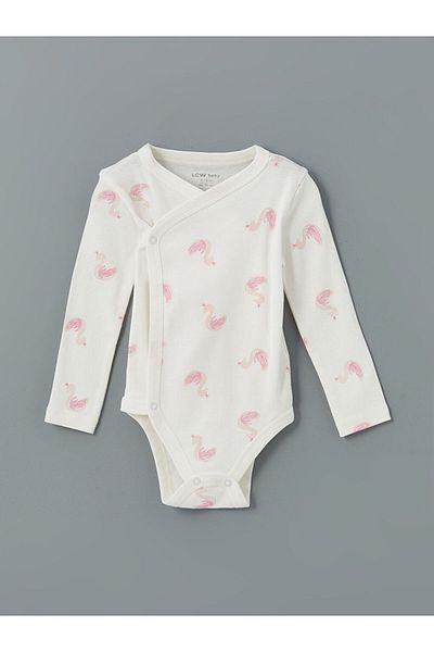 LC Waikiki Lcw Baby V-Neck Printed Baby Girl Hospital Discharge Set