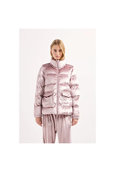 EA7 Kadın Parlak Görünümlü Dik Yaka Cep Detaylı Pembe Ceket 6DTB06 TNGBZ-1341