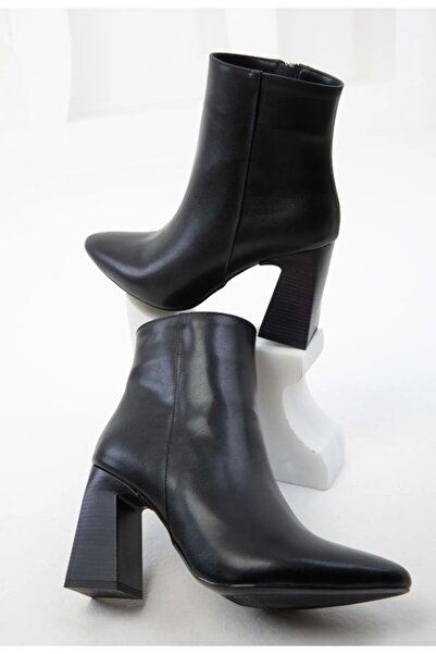 Kocamanlar Ayakkabı Feles Faliko 9 cm Topkulu Kadın Bot SİYAH