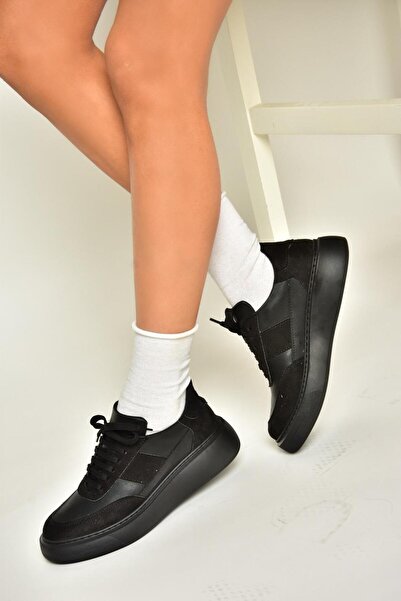 Fox Shoes P274048809 Crne ženske sportske cipele Patike s