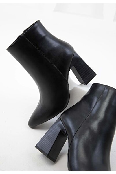 Kocamanlar Ayakkabı Feles Faliko 9 cm Topkulu Kadın Bot SİYAH