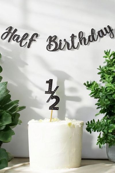 Partifabrik Half-Age Half Birthday 2-Piece Party Set