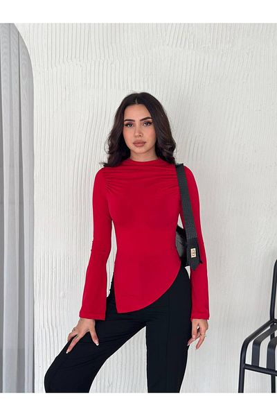 Butik Beyza Bluză din țesătură elastică cu mâneci spaniole, cu croială asimetrică