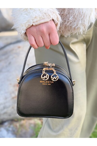 DEV 3 ADAM Siyah Bölmeli Ayarlanabilir Askılı Sade Ve Şık Kutu Model Kadın Çapraz Omuz Ve El Çantası