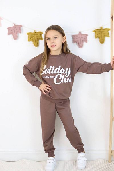 sinmm 2-Piece Unisex Kids Tracksuit Set - Soliday Clup, Embossed Print, Brown