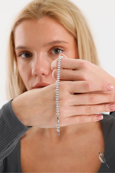 Swaroski Crystal & Zirconia Luxury Moments Silver Color Princess Cut Waterway Iconic 15cm 4mm Bracelet