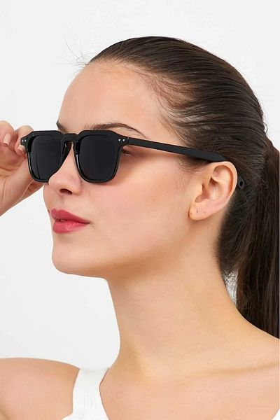 Rams Unisex Black Sunglasses