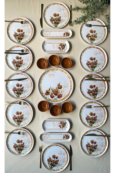 QUEEN Vintage Model 12 Person 23 Pieces Breakfast Set