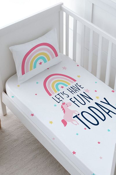 Tuğba Kuğu طقم ملاءات أطفال مرنة من Pure Baby Unicorn Fun