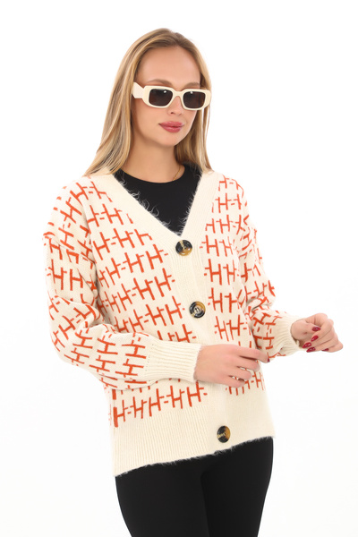 02Lady Fashion Oversize Soft Knitted Detail Buttoned Knitted Sweater Cardigan