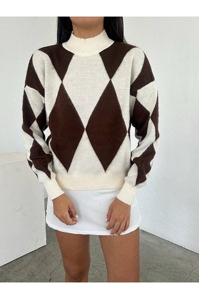 02Lady Fashion Turtleneck Argyle Knitwear Sweater