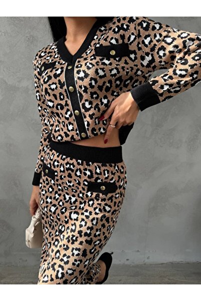 02Lady Fashion Costum cu fustă cu decolteu în V cu nasturi cu model leopard