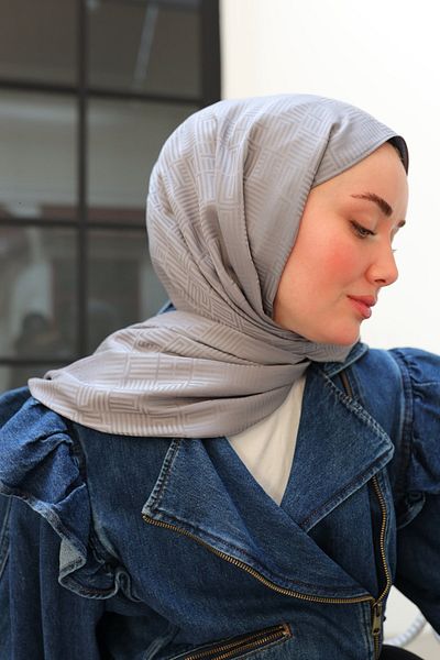 Silk Home Labyrinth Pattern Jacquard Deluxe Shawl - Smoke