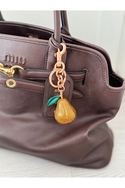 CHARMLUCKY ملحق حقيبة سحر الفراولة