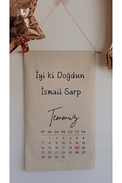Puppetzzz İsimli Tarihli Doğum Günü Flaması Afiş Duvar Halısı 70 x 45cm Dikey...