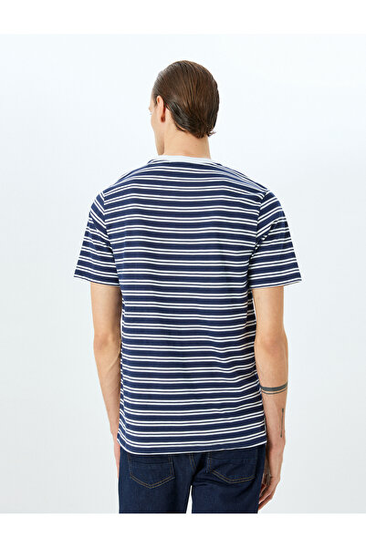 Koton Kısa Kollu Pamuklu Regular Fit Bisiklet Yaka Çizgili Tişört