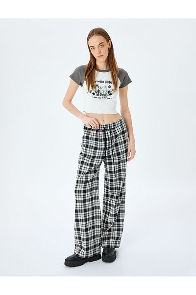 Koton Cat Printed Raglan Sleeve Crop Slim Fit T-Shirt