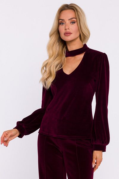 Made of Emotion Velour blouse with a halter neckline