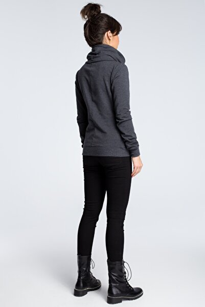 BEWEAR Sweatshirt with a diagonal zipper