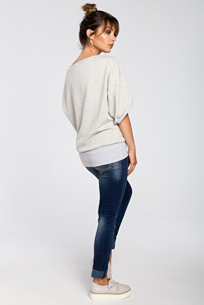 BEWEAR Oversized sweatshirt with kimono sleeves