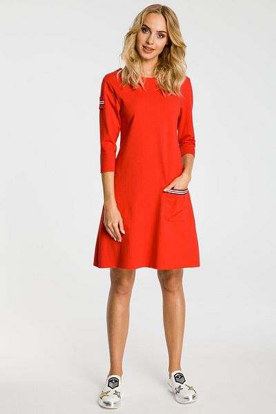 Made of Emotion Casual, soft knit dress with original, subtle detailing