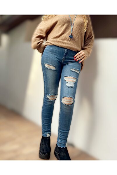 Butik Likralı Yırtık Jean Pantolon