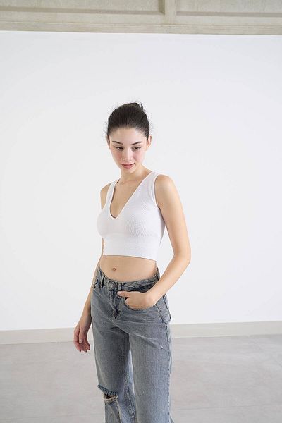 Addax Thick Strap Seamless V-Neck Crop A0131-dk8