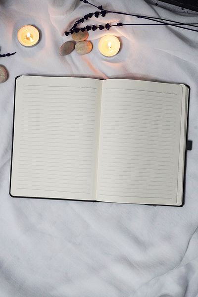 markcat Caiet cu dungi din carton + piele termică (13x21 cm)