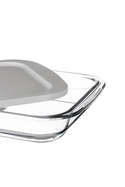 Dania 1.6L Rectangular Glass Oven Tray with Lid