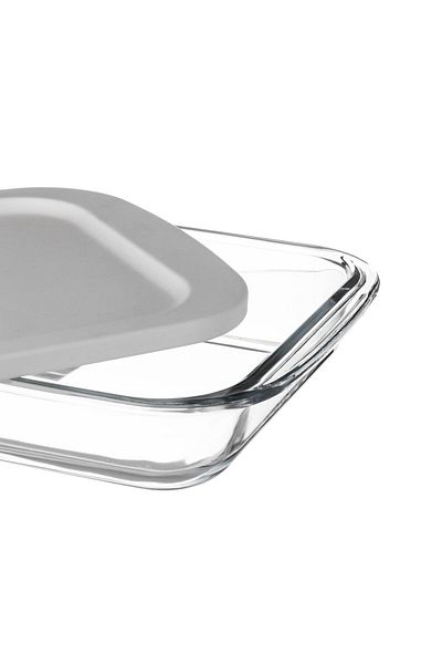 Dania 2.9L Rectangular Glass Oven Dish with Lid
