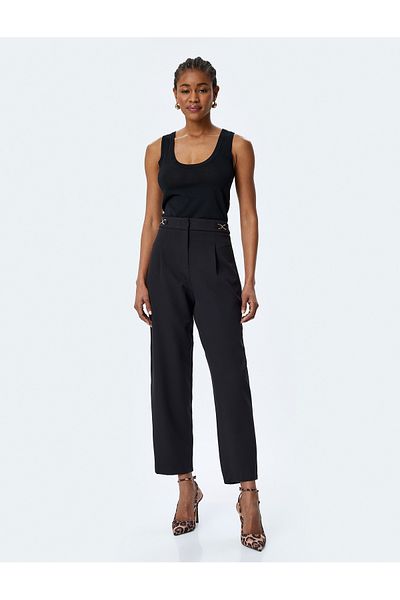 Koton Carrot Cut Fabric Trousers with Metal Accessory Detail