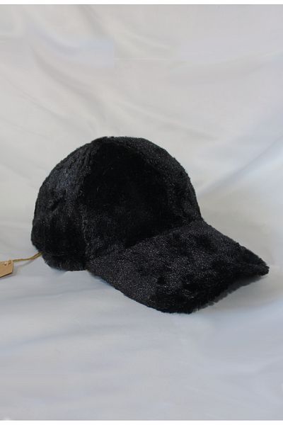 Begece Plush Stylish Black Soft Furry Back Adjustable Winter Hat - with Keychain Gift