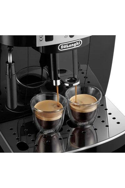 DELONGHİ Automatic espresso machine DeLonghi Magnifica S ECAM22.115.B, 1450 W, 15 bar, 1.8 l, Black