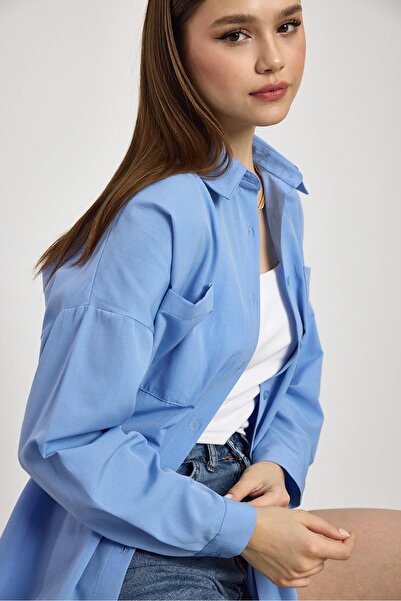 Rays Modrá oversize dlouhá základní košile s dvojitými kapsami TCR 6256A