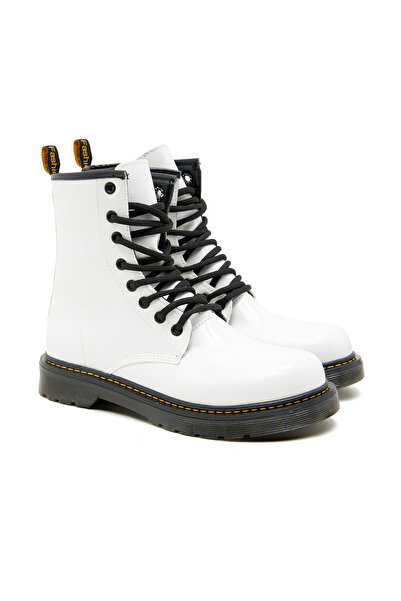 Desa Martiney Kadın Bot