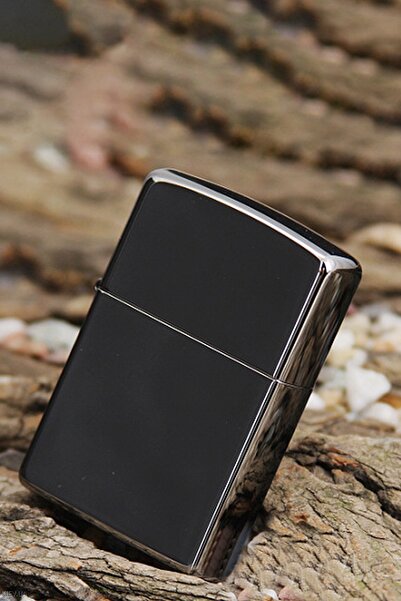 Zippo Çakmak Parlak Siyah Buz Rengi Black ice 150-002588