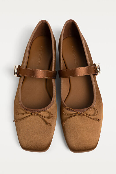 Stradivarius Satin ballet flats with bow
