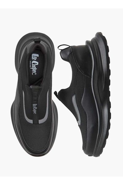 Lee Cooper حذاء رياضي سهل الارتداء للرجال