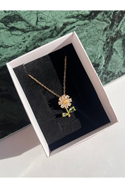 ilk ve tek 316L Women's Daisy Necklace with Zircon Stone