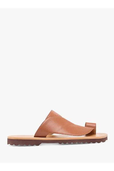 LBL by Shoexpress Panelled Slip-On Arabic Sandals with Toe Loop Detail