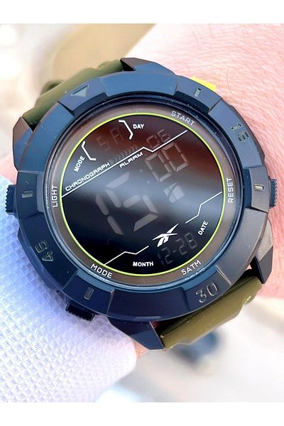 Reebok 50 Mt Waterproof Digital Unisex Wristwatch with Alarm Lighting and Stopwatch