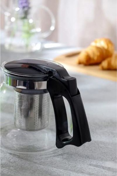 STOREMAX Heat Resistant Borosilicate Glass Teapot with Stylish Design and Self Strainer