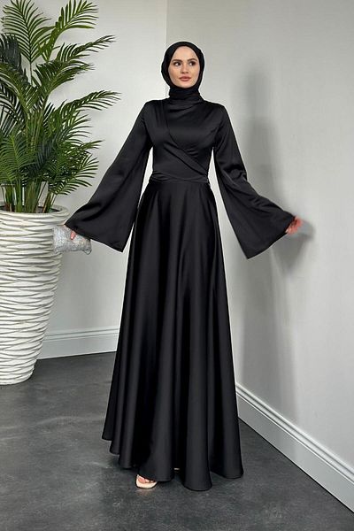 MERVEN AKYÜZ Βραδινό φόρεμα Black Cross Pary