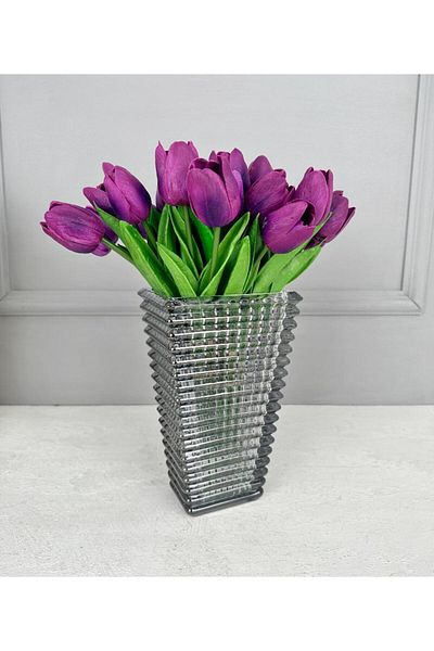 PEKİBU Vază piramidală din sticlă afumată 22x13 CM