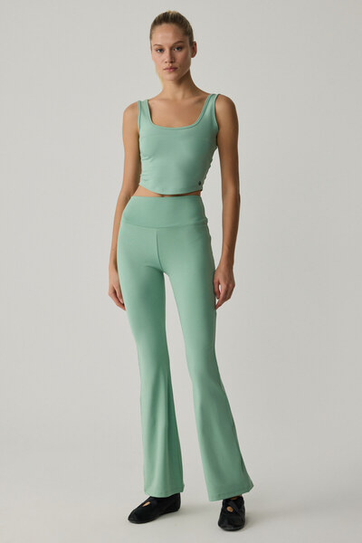 Urban Beat Thalassa Women's Fit Flare Granite Green Flare Leggings