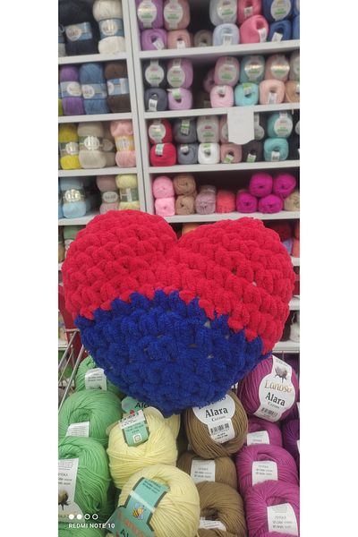 Kevser nur tuhafiye Puffy Heart Pillow