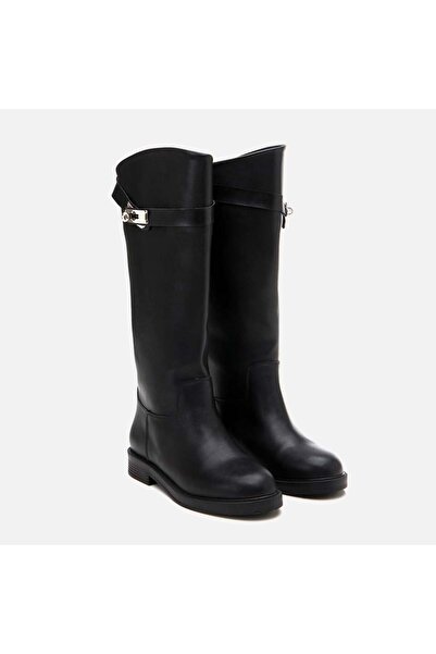 Yaya by Hotiç Μαύρα γυναικεία μποτάκια με αγκράφα